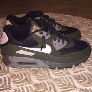 Nike Air Max 90 size 12